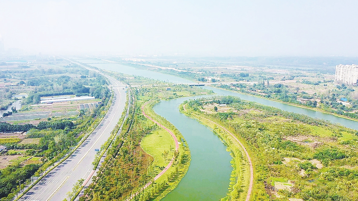 图为小港河航拍图. 全媒体记者 路欣 摄